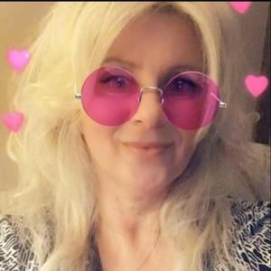 Meet your Posher, Charmaine